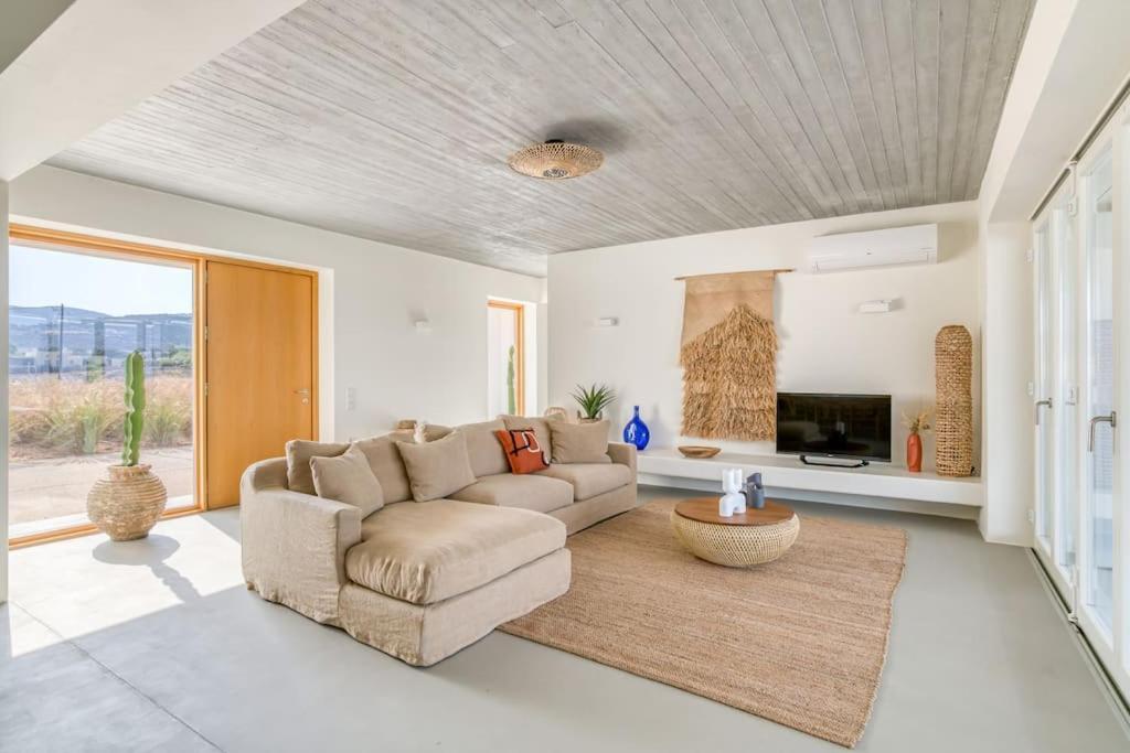 Villa Lampsi - Spacious & Modern Isterni  Bagian luar foto