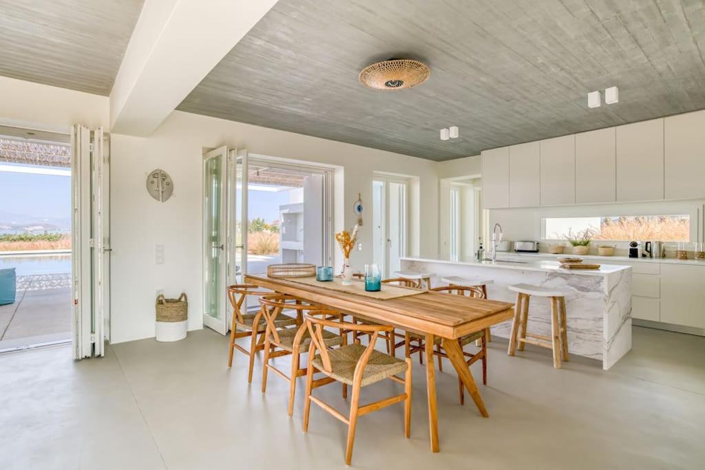 Villa Lampsi - Spacious & Modern Isterni  Bagian luar foto