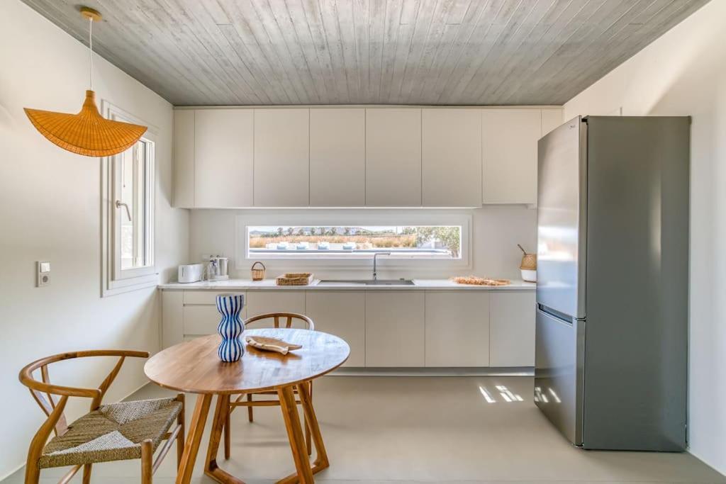 Villa Lampsi - Spacious & Modern Isterni  Bagian luar foto