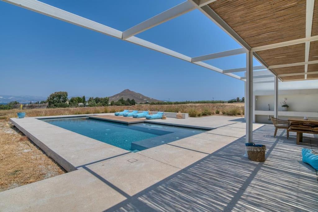 Villa Lampsi - Spacious & Modern Isterni  Bagian luar foto