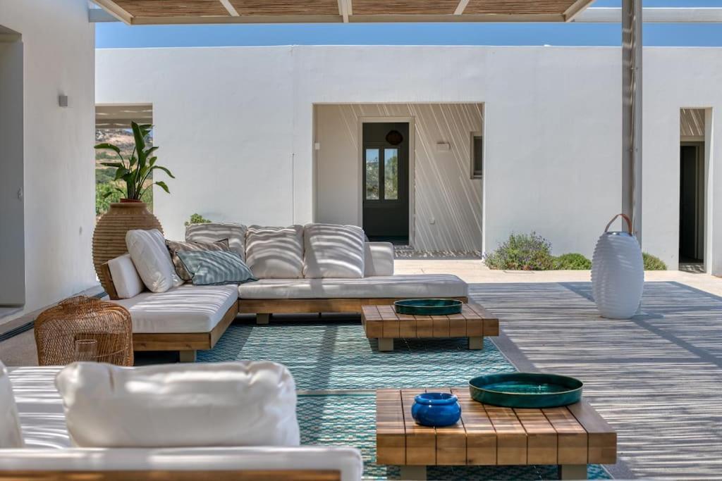 Villa Lampsi - Spacious & Modern Isterni  Bagian luar foto
