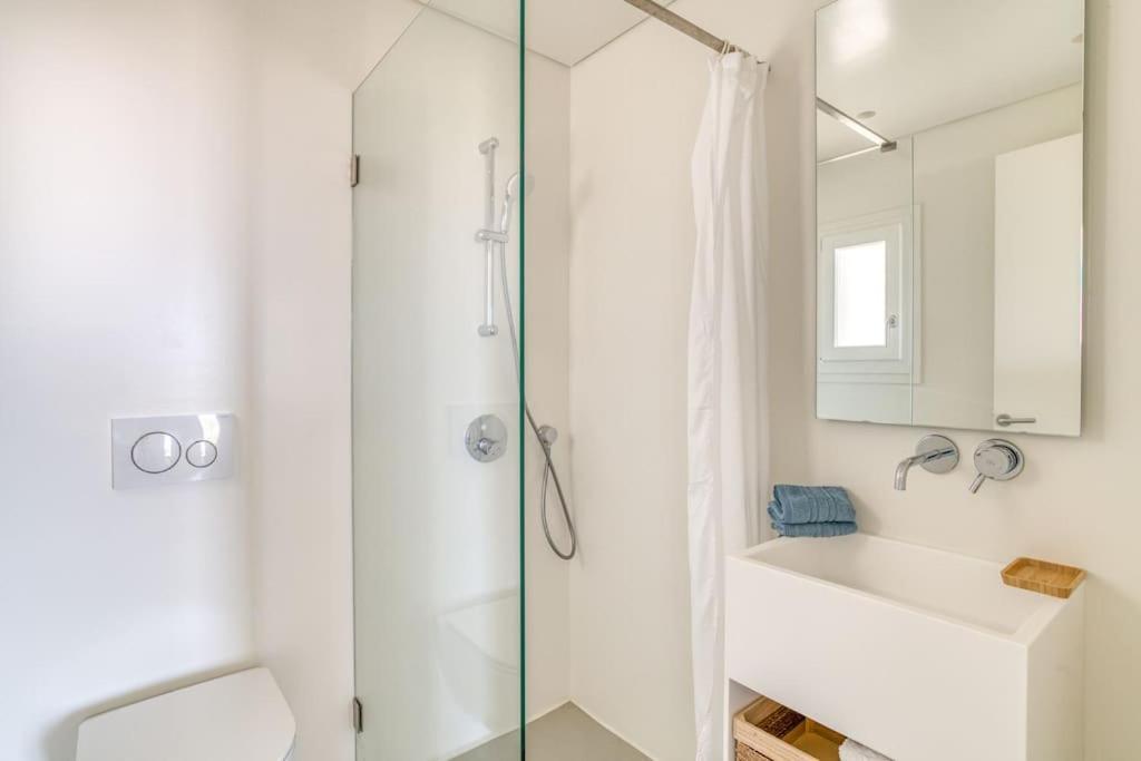 Villa Lampsi - Spacious & Modern Isterni  Bagian luar foto